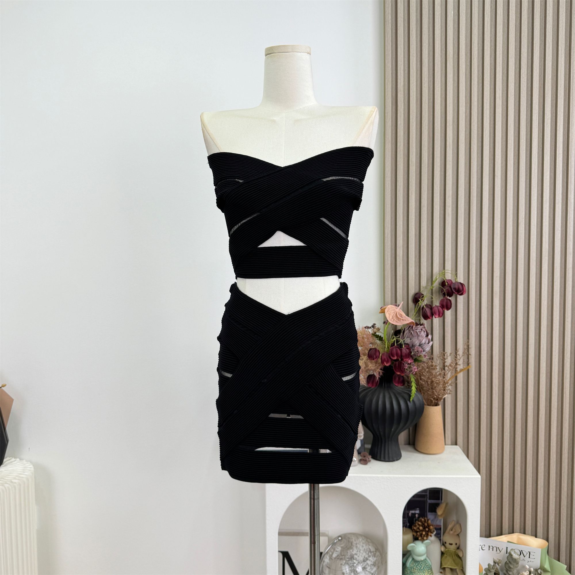 Women's Off-Shoulder Knit Two-Piece Set Slim Fit Bodycon Skirt - Image 4