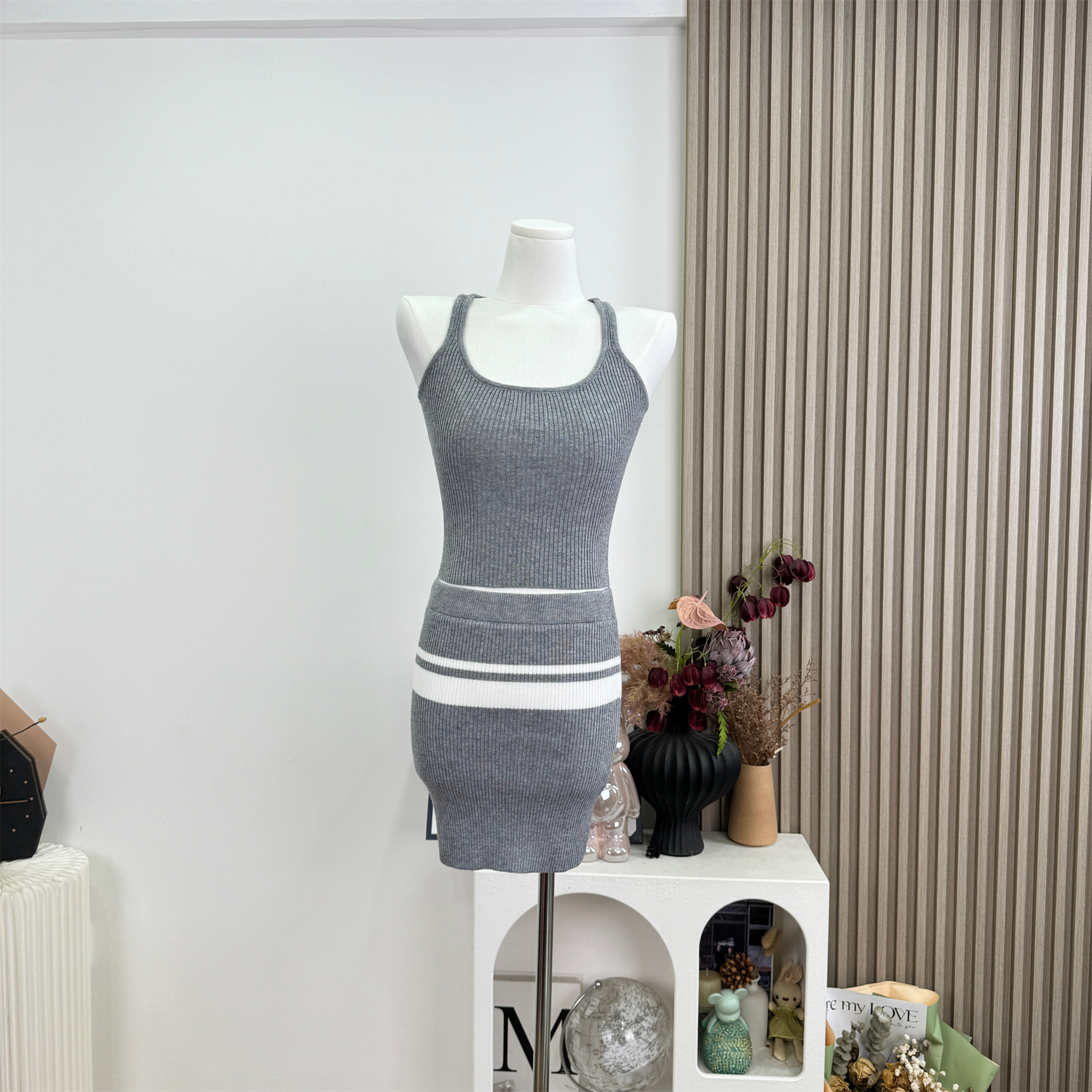 Women's Korean Style Knit Vest and Skirt Set Summer Gray