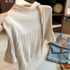 Women's Batwing Sleeve Cropped Knit Sweater 2026 Early Autumn Slimming Waist French Cape Pullover Top - Style 5fbf7b