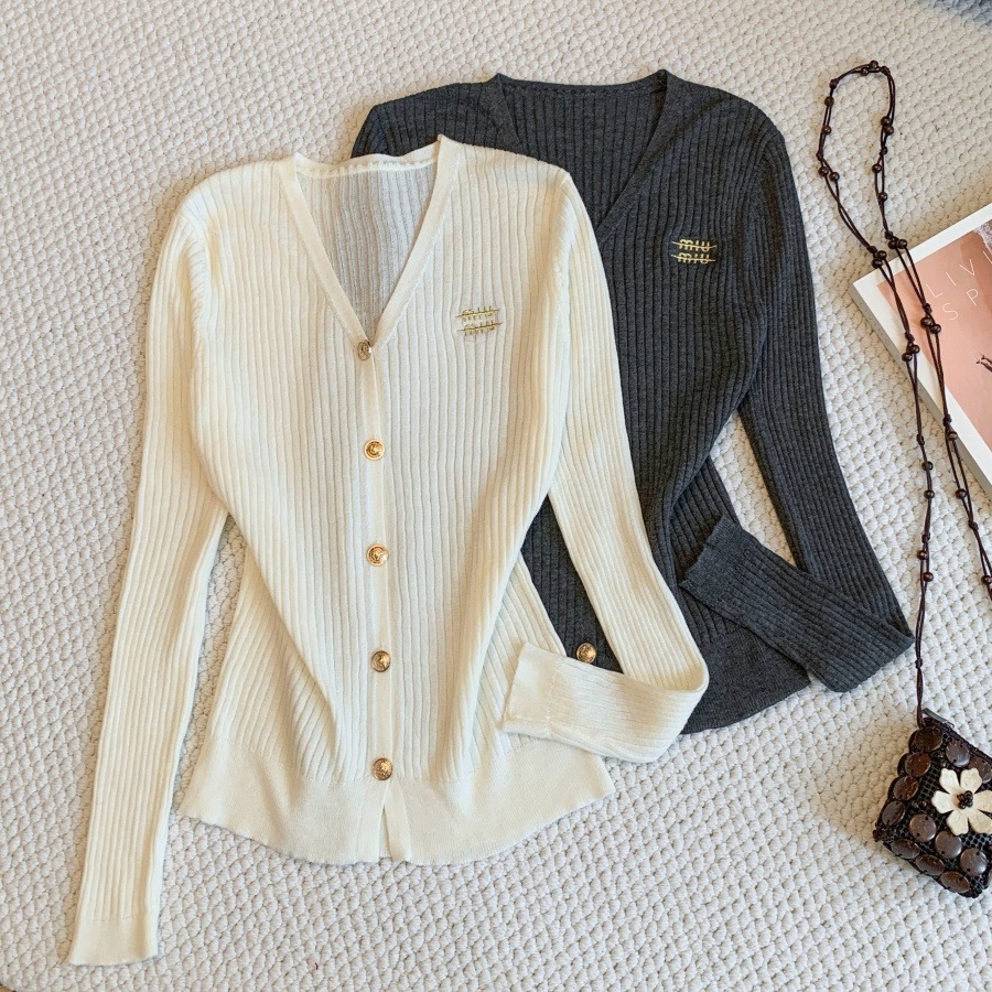 Dark Gray V-Neck Long Sleeve Polo Knit Cardigan Top for Women 2026 Early Autumn Slimming - Image 5