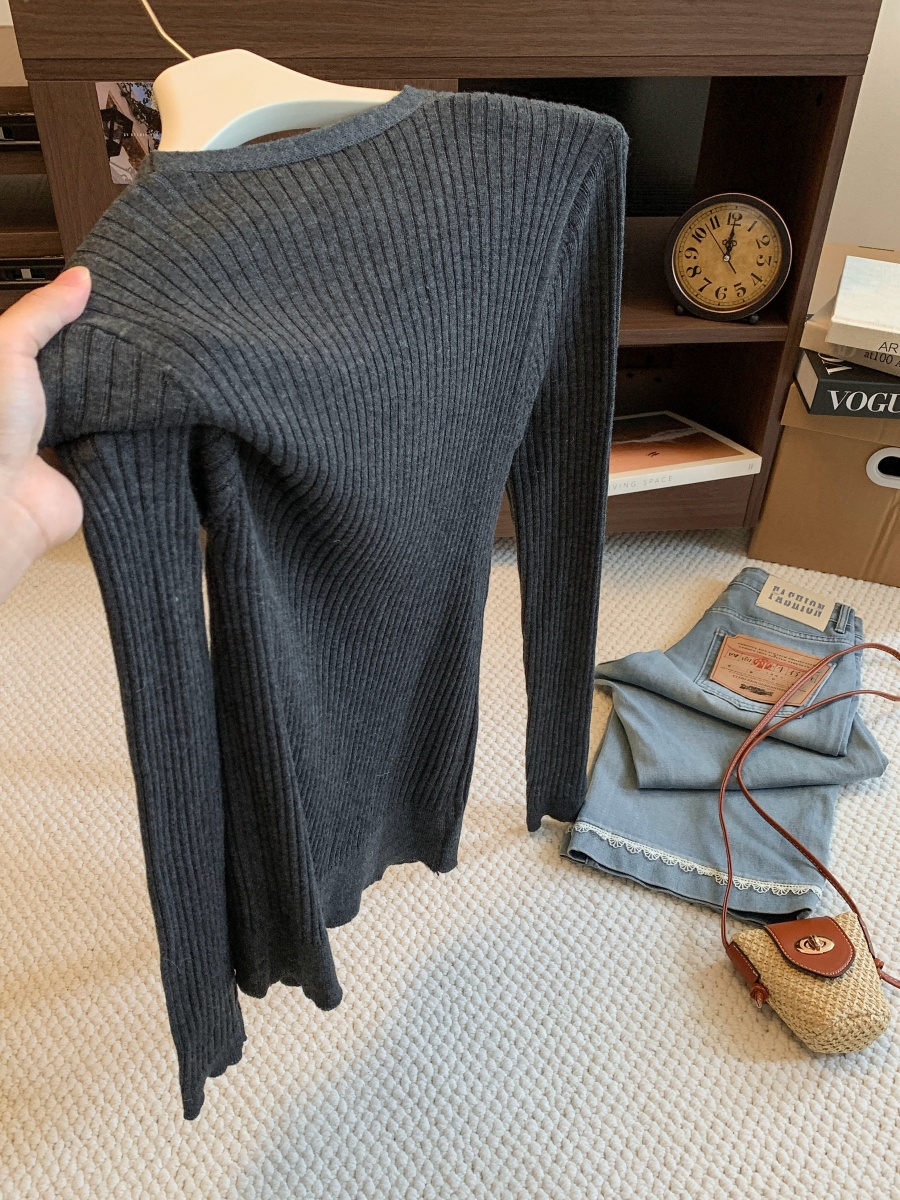 Dark Gray V-Neck Long Sleeve Polo Knit Cardigan Top for Women 2026 Early Autumn Slimming - Image 3