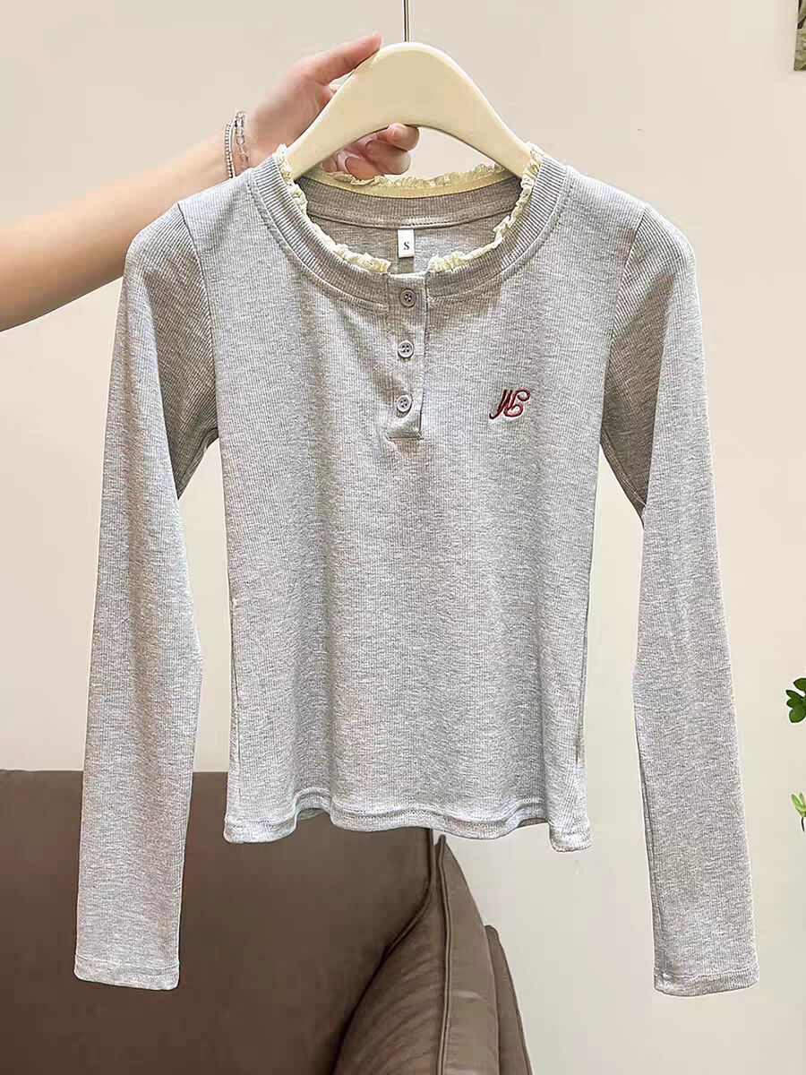 Sweet Lace Round Neck Long Sleeve Slim Fit Base Layer Top New Arrival - Image 4