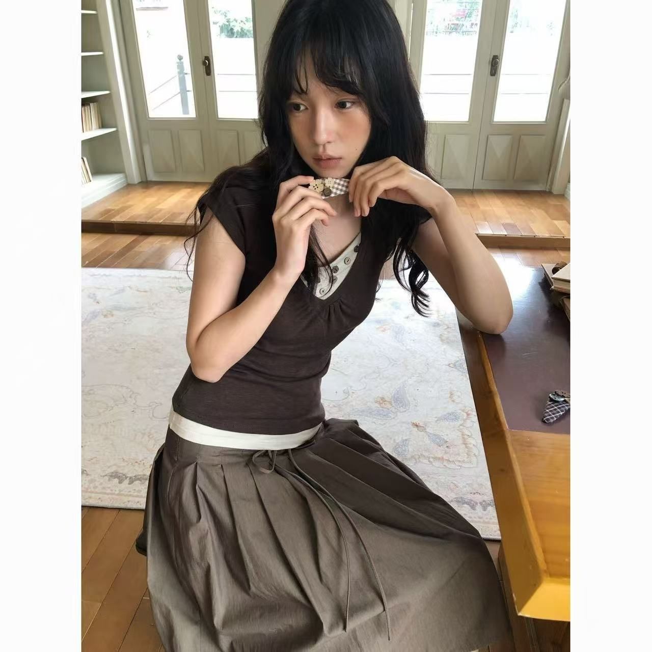 Women's Short Sleeve Slim Fit Commuter T-Shirt Korean Elegant Top - Image 2